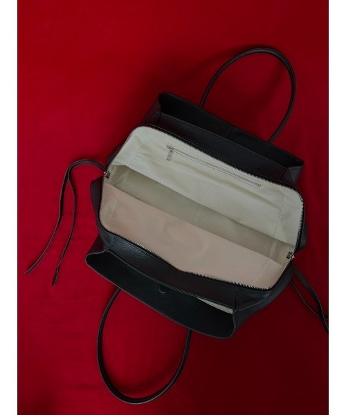 Didot.showroom(ディドット ショールーム)の「ハンドルレザーバッグ(牛革)(ボストンバッグ・レディース・ブラック・FREE)」の12枚目の写真