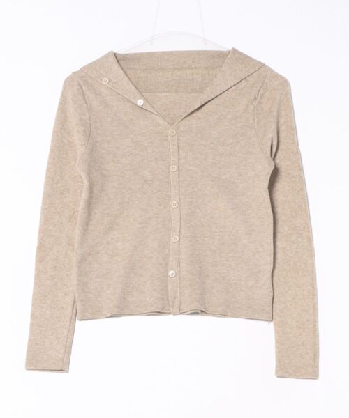Ritzy(リッツィー)の「多ボタンデザインソフトニットトップス(ニット/セーター・レディース・ホワイト/レッド/ブラック/ベージュ・FREE)」の5枚目の写真