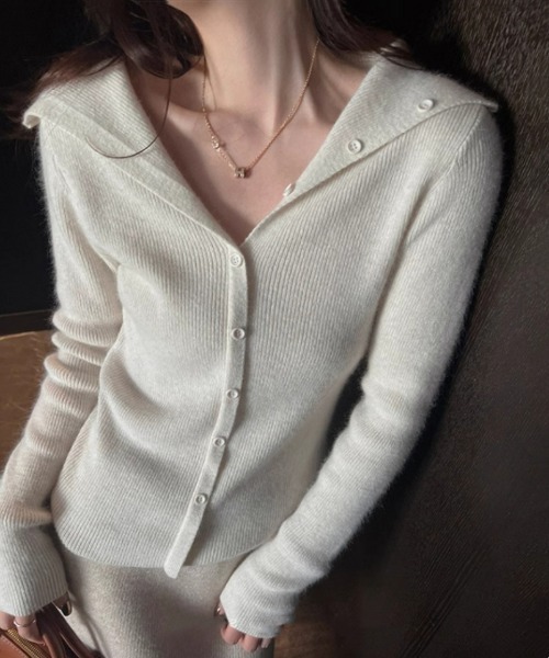 Ritzy(リッツィー)の「多ボタンデザインソフトニットトップス(ニット/セーター・レディース・ホワイト/レッド/ブラック/ベージュ・FREE)」の21枚目の写真