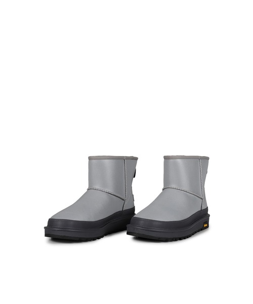 UGG（アグ）の「M CLASSIC MINI REFLECTIVE（ブーツ・レディース・ブラック/シルバー・8/9/10/11）」の9枚目の写真