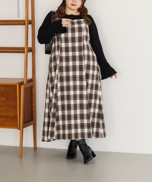 CLETTE(クレット)の「CLETTEオリジナルフェイクウールチェック柄ジャンスカワンピース(ワンピース・レディース・オフホワイト/チャコールグレー/ベージュ・LL/3L/4L)」の5枚目の写真