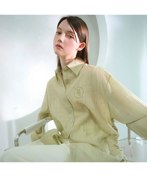 Vivacious(ビバシャス)の「Summer Side Shirring Shirt - 4COL(シャツ/ブラウス・レディース・ホワイト/ブラック/カーキ/ブルー・FREE)」の3枚目の写真