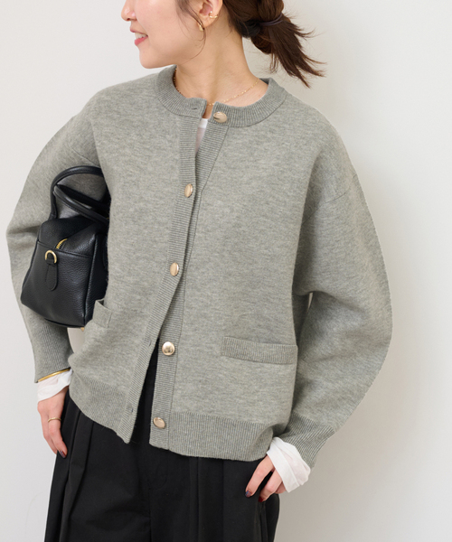 JOURNAL STANDARD relume（ジャーナルスタンダード　レリューム）の「《追加》ダブルニットメタルボタンカーディガン（カーディガン/ボレロ・レディース・チャコールグレー/ブラック・FREE）」の2枚目の写真