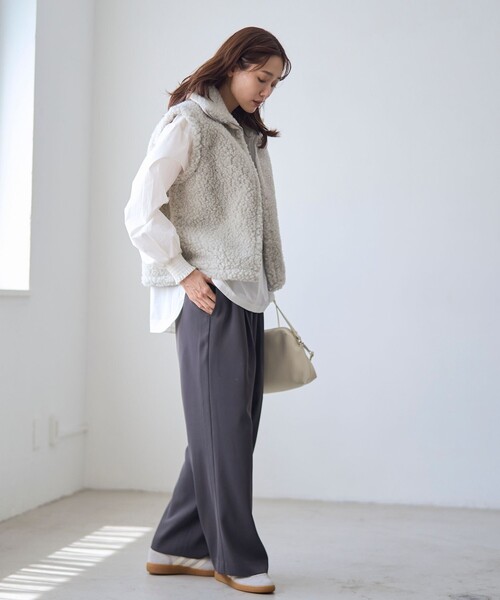 RONEL(ロネル)の「Mouflon Mouflon(ムフロン・ムフロン)ジップボアベスト(その他アウター・レディース・ライトグレー/ダークグレー・M)」の3枚目の写真