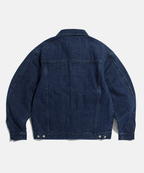 ESPIONAGE(エスピオナジ)の「Minimal Denim Trucker Jacket Mid Indigo(デニムジャケット・メンズ・その他・MEDIUM/LARGE/X-LARGE)」の3枚目の写真