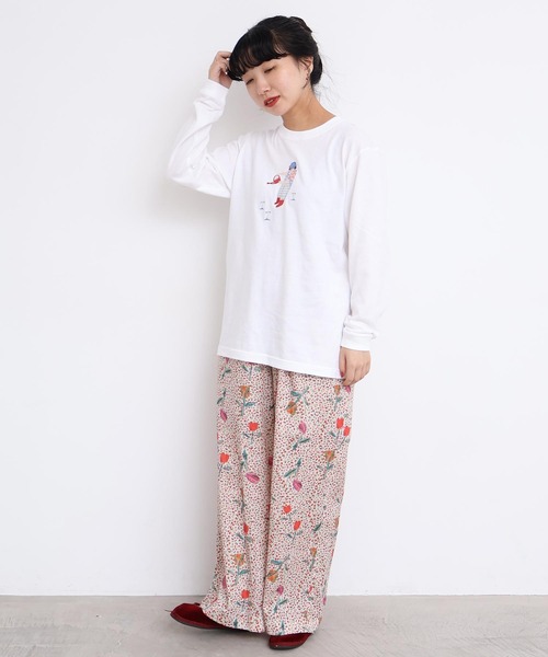 l'atelier du savon(アトリエドサボン)の「植物おせわ係 アップリケ刺繍ロンT(Tシャツ/カットソー・レディース・ホワイト/グレー・FREE)」の18枚目の写真