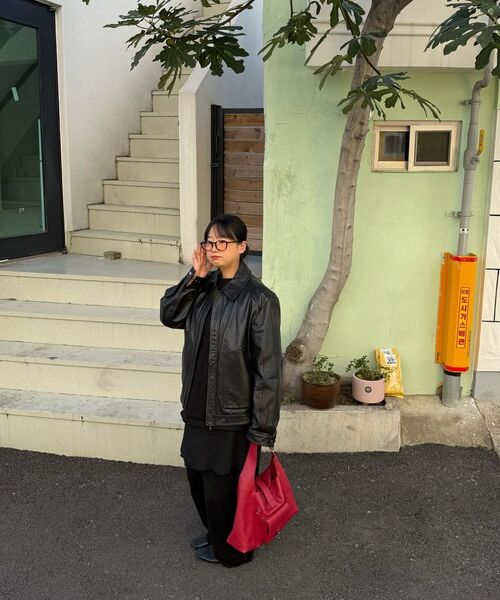 UNGIMMICK(アンジミック)の「BUFFALO LEATHER BLOUSON JACKET (BLACK )(ライダースジャケット・メンズ・その他・MEDIUM/LARGE)」の3枚目の写真