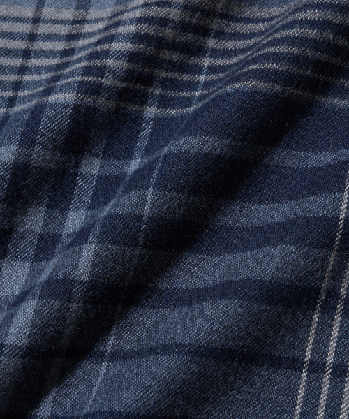 Diamond Layla（ダイアモンドレイラ）の「Nocturne Plaid Navy Check Shirt S180（シャツ/ブラウス・メンズ・ネイビー・SMALL/MEDIUM/LARGE/X-LARGE/XX-LARGE）」の8枚目の写真