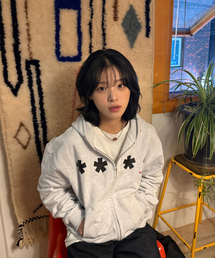 AMOU（アモウ）の「Square Star Hoodie Zip Up WHITE MELANGE（パーカー）」
