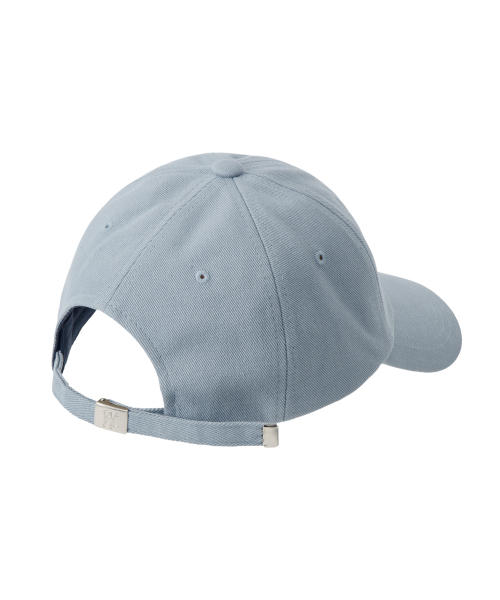 WOOALONG（ウアロン）の「Signature Logo ball cap - DUSTY BLUE（キャップ・レディース・スカイブルー・MEDIUM/SMALL）」の2枚目の写真