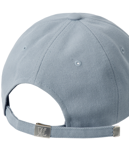 WOOALONG（ウアロン）の「Signature Logo ball cap - DUSTY BLUE（キャップ・レディース・スカイブルー・MEDIUM/SMALL）」の4枚目の写真