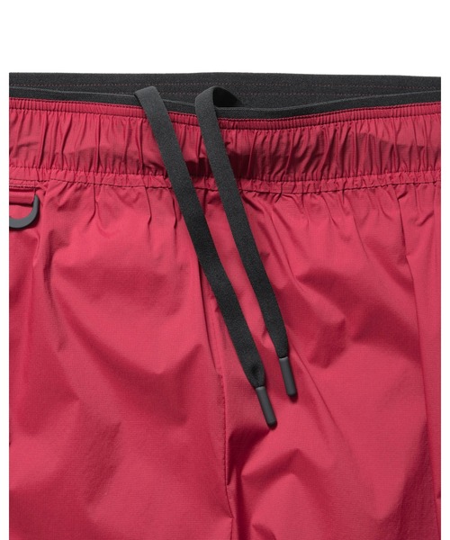 F.C.Real Bristol(エフシーレアルブリストル)の「LIGHT WEIGHT BREATHABLE PACKABLE SHORTS(その他パンツ・メンズ・ブラック/ブルー/レッド・X-LARGE/LARGE/MEDIUM/SMALL/XX-LARGE)」の14枚目の写真