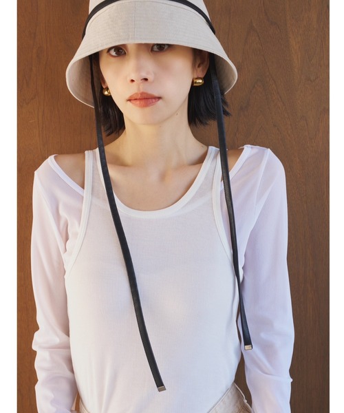 AIC.(エーアイシー)の「【UVカット】ロングストラップバケットハット/UPF50+/接触冷感/サイズ調節可能/紐取り外し可能(ハット・レディース・ブラック/アイボリー・FREE)」の7枚目の写真