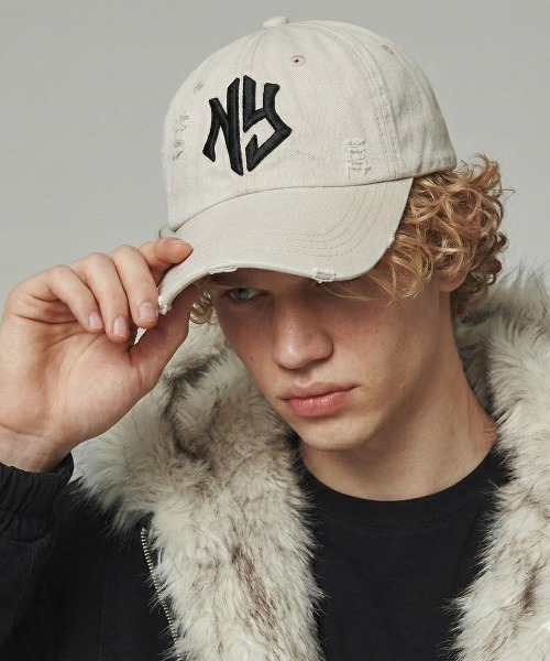 VIBGYOR（ヴィブジョー）の「【IZU】 ヴィンテージウォッシュダメージロゴキャップ（キャップ・メンズ・ブラック/グレー系その他・FREE）」の2枚目の写真