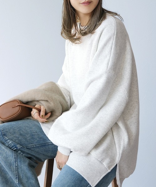 reca（レカ）の「裏ボアオーバーサイズプルオーバー（スウェット・レディース・ライトベージュ/ブラック/オートミール・FREE）」の17枚目の写真