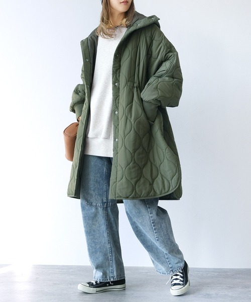 reca（レカ）の「裏ボアオーバーサイズプルオーバー（スウェット・レディース・ライトベージュ/ブラック/オートミール・FREE）」の18枚目の写真