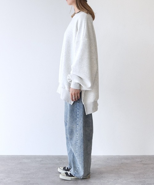 reca（レカ）の「裏ボアオーバーサイズプルオーバー（スウェット・レディース・ライトベージュ/ブラック/オートミール・FREE）」の20枚目の写真