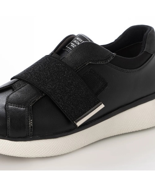 Mode et Jacomo（モードエジャコモ）の「きれいめ厚底ベルクロスニーカー（スニーカー・レディース・ブラック/アイボリー/ライトピンク・22.5cm/23cm/23.5cm/24cm/24.5cm）」の14枚目の写真