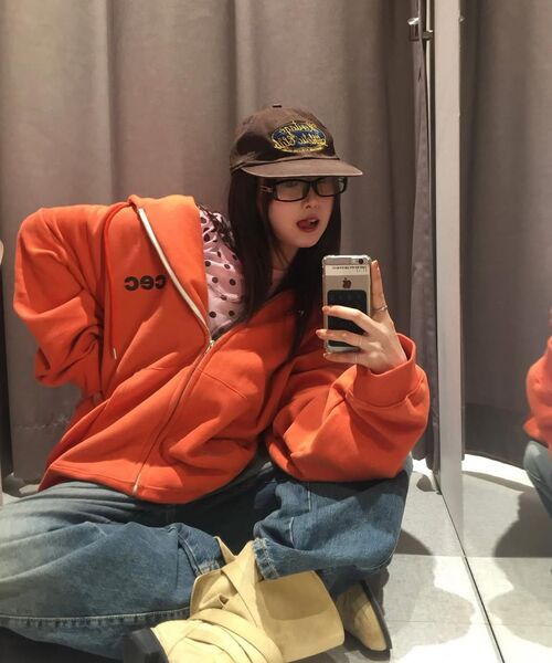 chancechance(チャンスチャンス)の「CEC ZIP-UP フードパーカー(オレンジ/裏起毛)(パーカー・メンズ・その他・OS)」の3枚目の写真