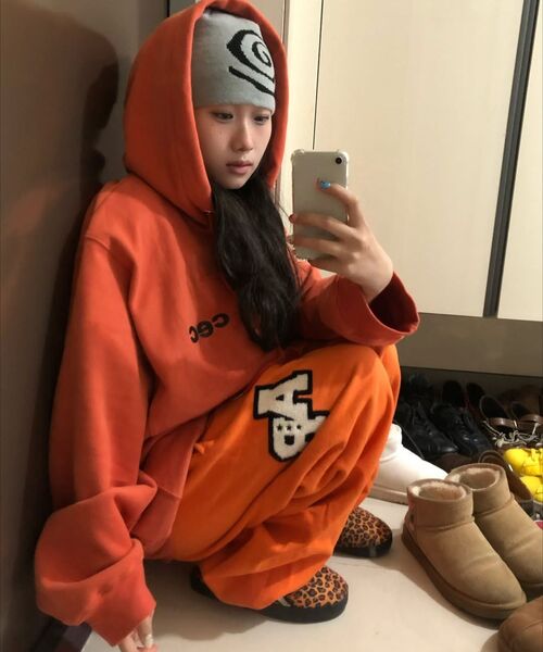 chancechance(チャンスチャンス)の「CEC ZIP-UP フードパーカー(オレンジ/裏起毛)(パーカー・メンズ・その他・OS)」の5枚目の写真