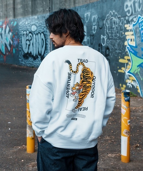 Leyline(レイライン)の「【Leyline】Trad adventure sweat(スウェット・メンズ・ブラック/ホワイト・XL/L/M)」の1枚目の写真