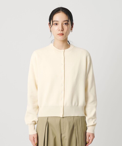 BEAUTY&YOUTH UNITED ARROWS(ビューティーアンドユースユナイテッドアローズ)の「コットンブレンド コンパクトクルーネック カーディガン ウォッシャブル(カーディガン/ボレロ・レディース・ピンク/ダークグレー/オフホワイト・FREE)」の15枚目の写真