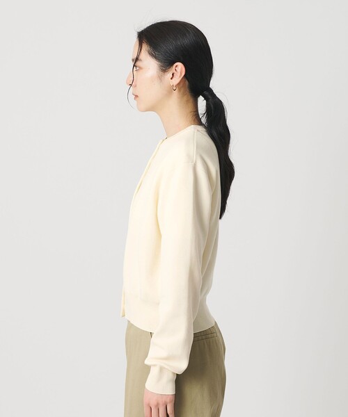 BEAUTY&YOUTH UNITED ARROWS(ビューティーアンドユースユナイテッドアローズ)の「コットンブレンド コンパクトクルーネック カーディガン ウォッシャブル(カーディガン/ボレロ・レディース・ピンク/ダークグレー/オフホワイト・FREE)」の16枚目の写真