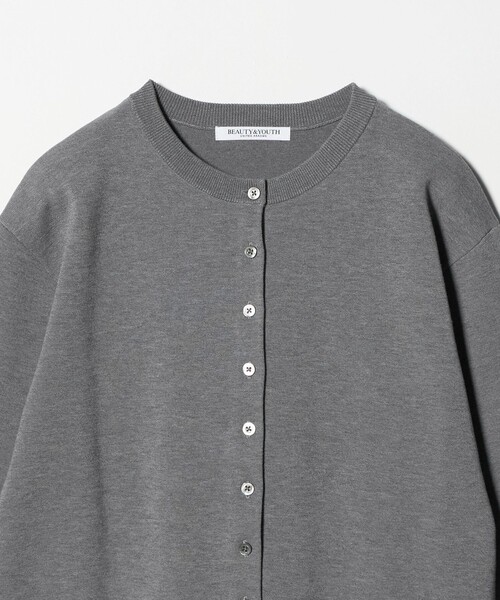 BEAUTY&YOUTH UNITED ARROWS(ビューティーアンドユースユナイテッドアローズ)の「コットンブレンド コンパクトクルーネック カーディガン ウォッシャブル(カーディガン/ボレロ・レディース・ピンク/ダークグレー/オフホワイト・FREE)」の20枚目の写真