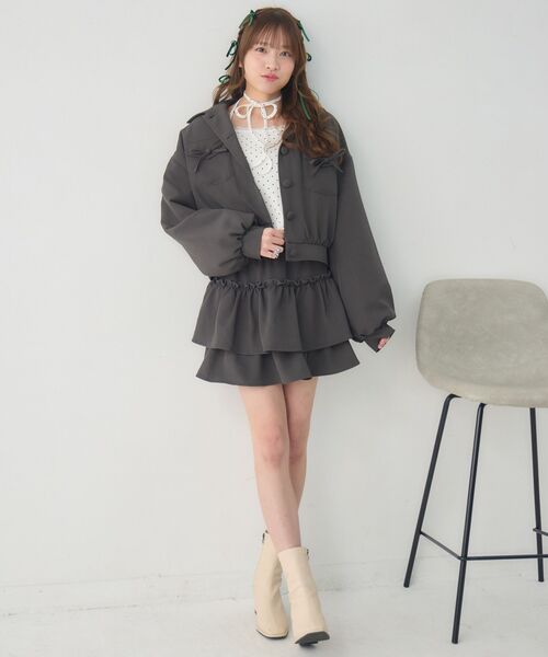 ems excite（エムズエキサイト）の「【セットアイテム】リボン中綿BZ＆フリルSKセット（その他アウター・レディース・ブラウン/ブラック系その他2/チャコールグレー・FREE）」の21枚目の写真