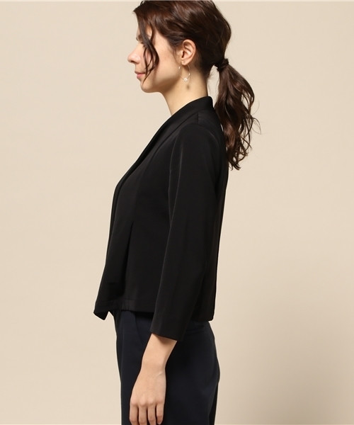 INTERPLANET(インタープラネット)の「ストレッチジャケット(その他アウター・レディース・ブラック/ベージュ・FREE)」の4枚目の写真