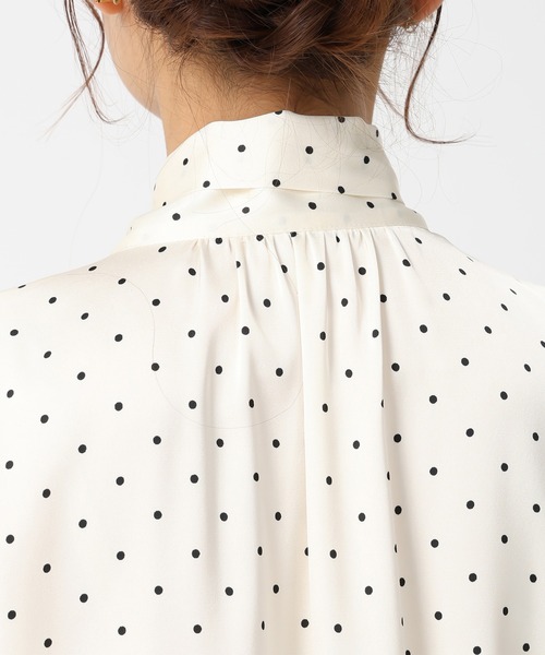 MISCH MASCH(ミッシュマッシュ)の「2026春夏新作 ボウタイシャーリングブラウス(シャツ/ブラウス・レディース・ブルー/ホワイト/ホワイト×ブラック/イエロー・フリ-)」の18枚目の写真