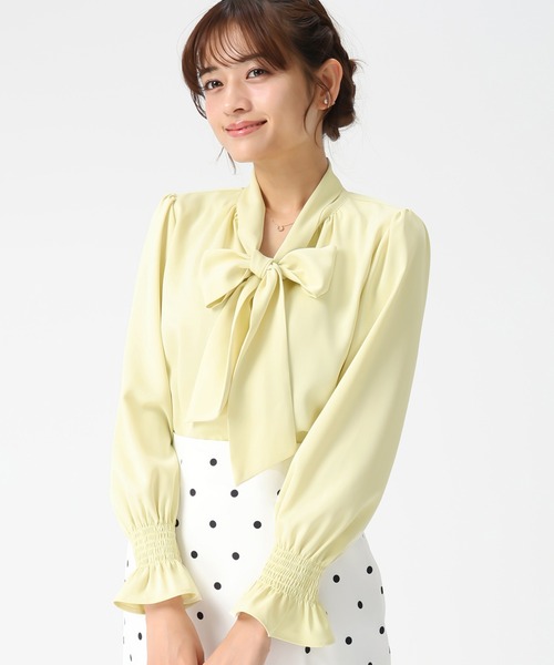 MISCH MASCH(ミッシュマッシュ)の「2026春夏新作 ボウタイシャーリングブラウス(シャツ/ブラウス・レディース・ブルー/ホワイト/ホワイト×ブラック/イエロー・フリ-)」の9枚目の写真
