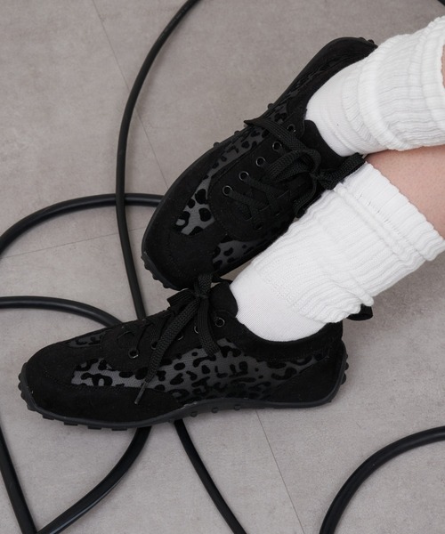 CIAOPANIC TYPY（チャオパニックティピー）の「:≪26SS展示会アイテム≫【カラバリ、サイズ展開豊富！】シアースニーカー（スニーカー・レディース・ピンク/イエロー/ブラック/シルバー/オフホワイト/レオパード・SMALL/X-LARGE/LARGE/MEDIUM）」の11枚目の写真