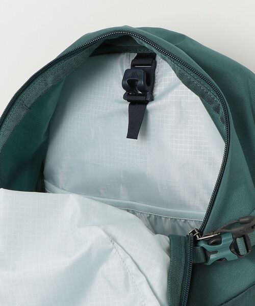 GREGORY（グレゴリー）の「キロ24 KIRO 24 ミネラルティール（バックパック/リュック・メンズ・ダークグリーン系・ONE SIZE）」の3枚目の写真