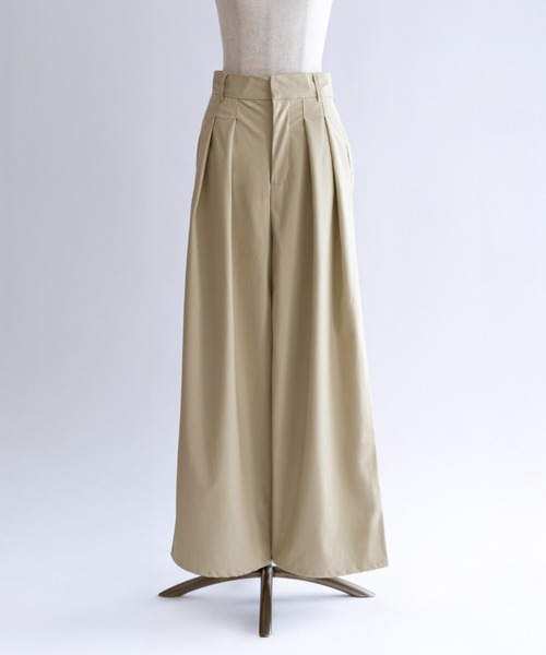 Washable Faux Leather Tuck Wide Pants（その他パンツ）｜EN NEUME