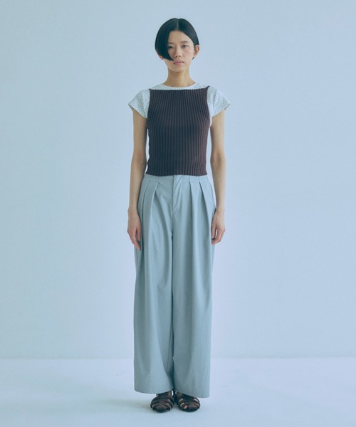 EN NEUME(エンノイム)の「Washable Faux Leather Tuck Wide Pants(その他パンツ・レディース・ブルー/イエロー・FREE)」の9枚目の写真