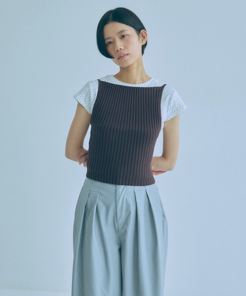 EN NEUME(エンノイム)の「Washable Faux Leather Tuck Wide Pants(その他パンツ・レディース・ブルー/イエロー・FREE)」の7枚目の写真