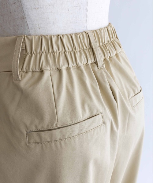 EN NEUME(エンノイム)の「Washable Faux Leather Tuck Wide Pants(その他パンツ・レディース・ブルー/イエロー・FREE)」の20枚目の写真