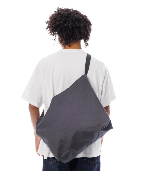 DAILY STANDARD by SANDINISTA(デイリースタンダードバイサンディニスタ)の「Chino Student Shoulder Bag / チノショルダーバッグ(ショルダーバッグ・メンズ・チャコール/ネイビー/ベージュ系その他/ブラック・FREE)」の7枚目の写真