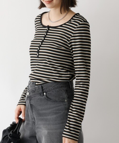 abahouse mavie（アバハウスマヴィ）の「ボーダーヘンリーネックプルオーバー（Tシャツ/カットソー・レディース・ブラック/グレー/オフホワイト・フリー）」の3枚目の写真