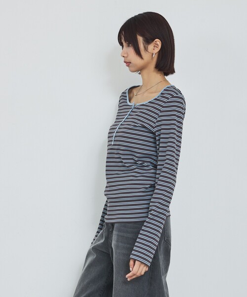 abahouse mavie（アバハウスマヴィ）の「ボーダーヘンリーネックプルオーバー（Tシャツ/カットソー・レディース・ブラック/グレー/オフホワイト・フリー）」の17枚目の写真