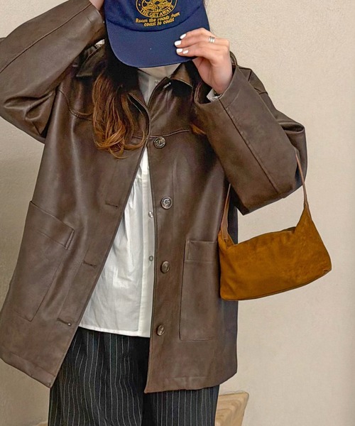 HEILIS(ヘイリス)の「【Chel Select】フェイクスエードコージーバッグ / 秋服 春服 冬服 スウェード スクエア ハンドバッグ ワンハンドル 韓国 ブラウン キャメル ブラック レッド 無地 シンプル カジュアル ファスナー ノームコア シティガール トレンド(ハンドバッグ・レディース・ブラック/キャメル・FREE)」の16枚目の写真