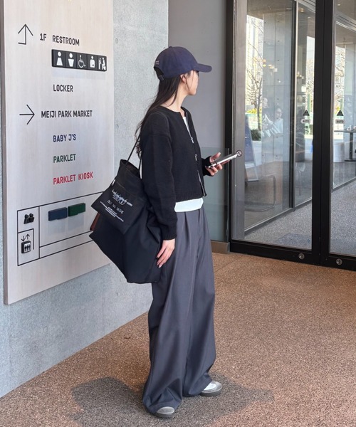 COLONY 2139(コロニートゥーワンスリーナイン)の「ミニブークレWジップカーディガン(カーディガン/ボレロ・レディース・ホワイト/レッド/イエロー/グレー/ブラック・FREE)」の18枚目の写真