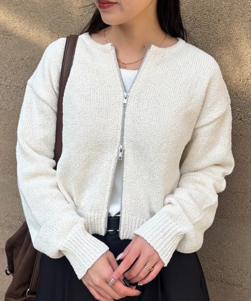 COLONY 2139(コロニートゥーワンスリーナイン)の「ミニブークレWジップカーディガン(カーディガン/ボレロ・レディース・ホワイト/レッド/イエロー/グレー/ブラック・FREE)」の7枚目の写真