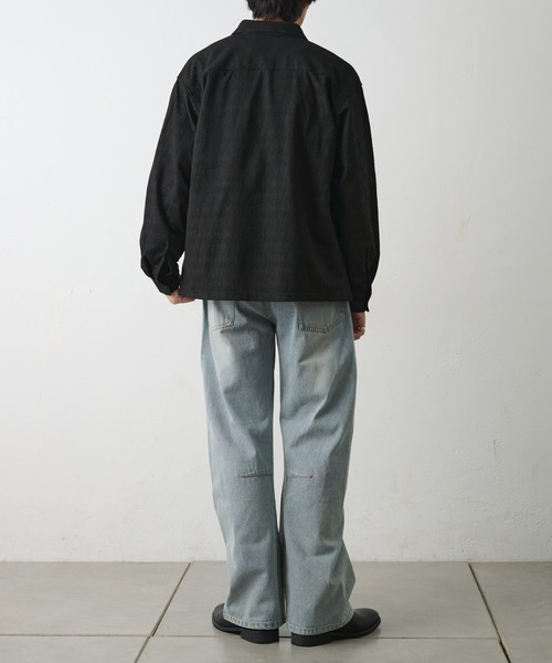 COLONY 2139（コロニートゥーワンスリーナイン）の「ブライトジャガードシャツ（シャツ/ブラウス・メンズ・ブラック/グレイッシュベージュ・MEDIUM/LARGE）」の9枚目の写真