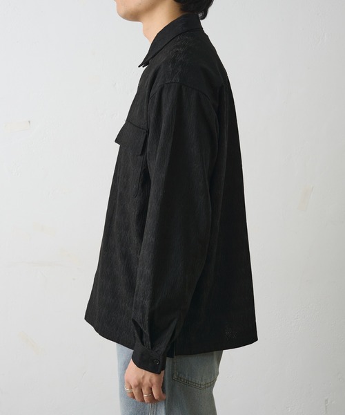 COLONY 2139（コロニートゥーワンスリーナイン）の「ブライトジャガードシャツ（シャツ/ブラウス・メンズ・ブラック/グレイッシュベージュ・MEDIUM/LARGE）」の20枚目の写真