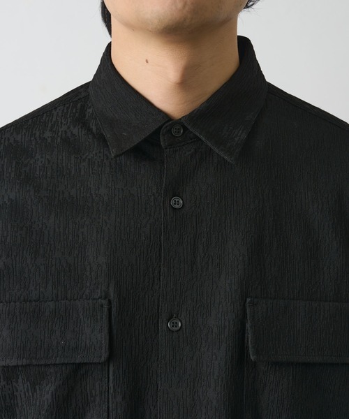 COLONY 2139（コロニートゥーワンスリーナイン）の「ブライトジャガードシャツ（シャツ/ブラウス・メンズ・ブラック/グレイッシュベージュ・MEDIUM/LARGE）」の22枚目の写真