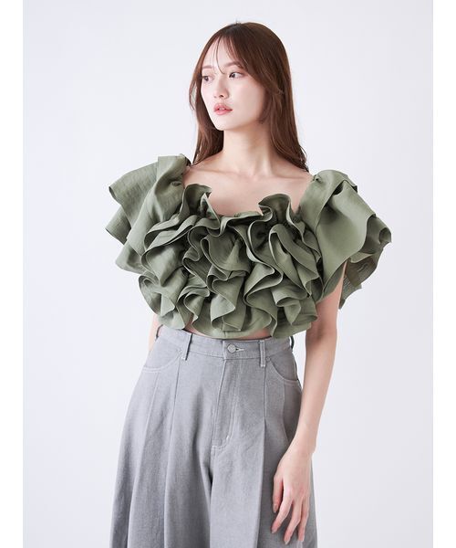 SNIDEL（スナイデル）の「オフショルボリュームフリルブラウス（シャツ/ブラウス・レディース・ライトグレー/アイボリー/カーキ・F）」の15枚目の写真