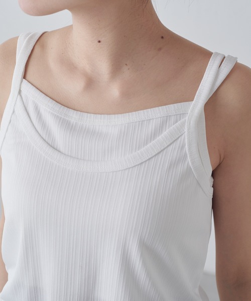 Lui's（ルイス）の「レイヤード風カップ付きタンクトップ（タンクトップ・レディース・ブラウン/アイボリー/ブラック・FREE）」の14枚目の写真