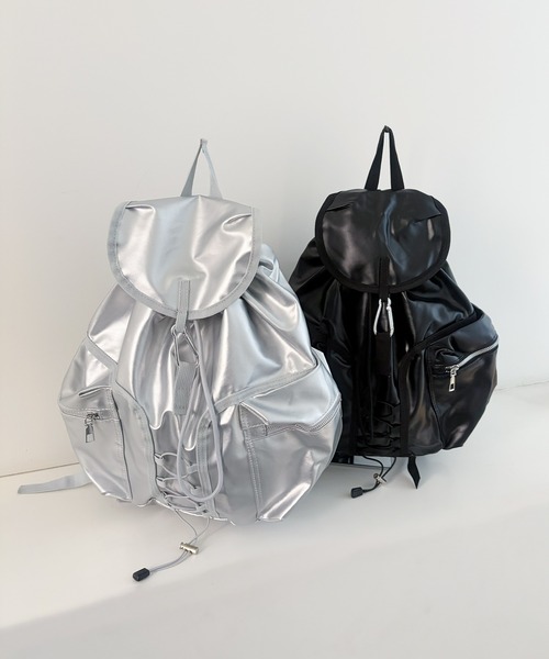 frunco（フランコ）の「【ZOZOTOWN限定】ドローストリングバッグパック/A4サイズ収納可能（バックパック/リュック・レディース・シルバー/ブラック・FREE）」の18枚目の写真